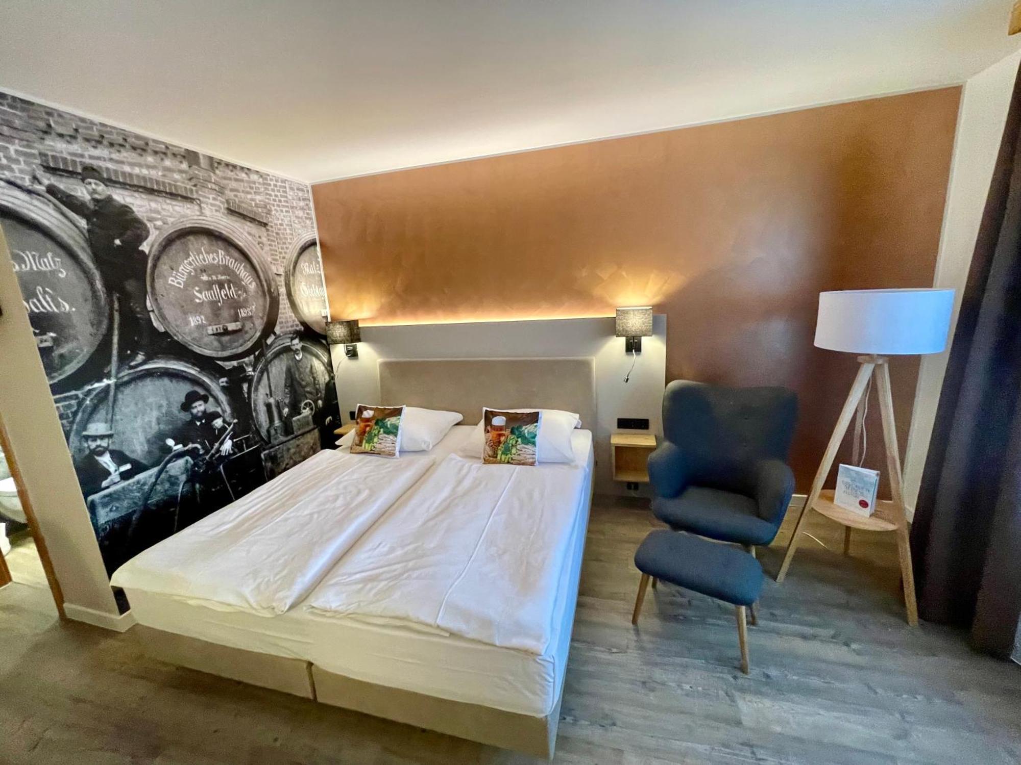 Hotel & Restaurant Bergfried Saalfeld Saale 外观 照片