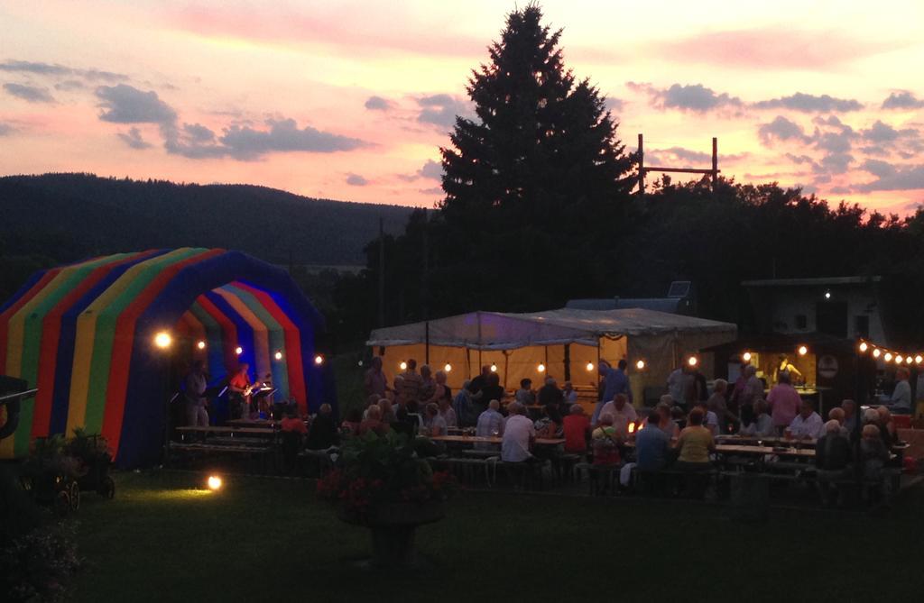 Hotel & Restaurant Bergfried Saalfeld Saale 外观 照片