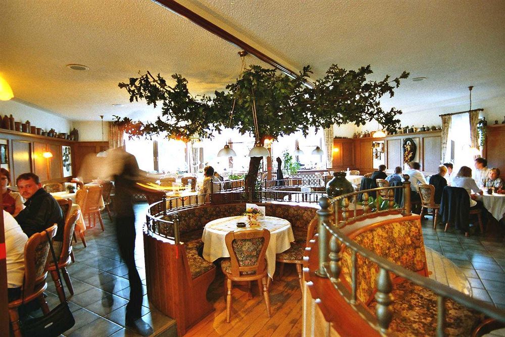 Hotel & Restaurant Bergfried Saalfeld Saale 外观 照片