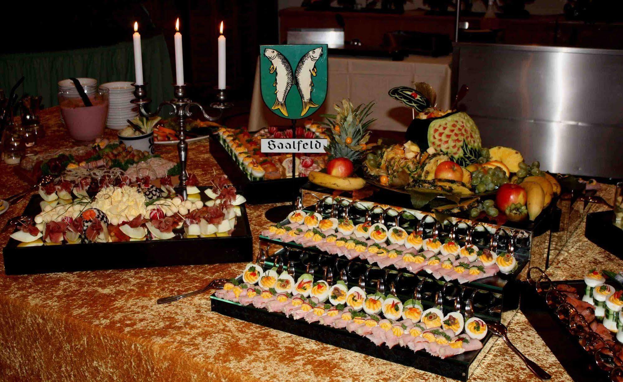 Hotel & Restaurant Bergfried Saalfeld Saale 外观 照片