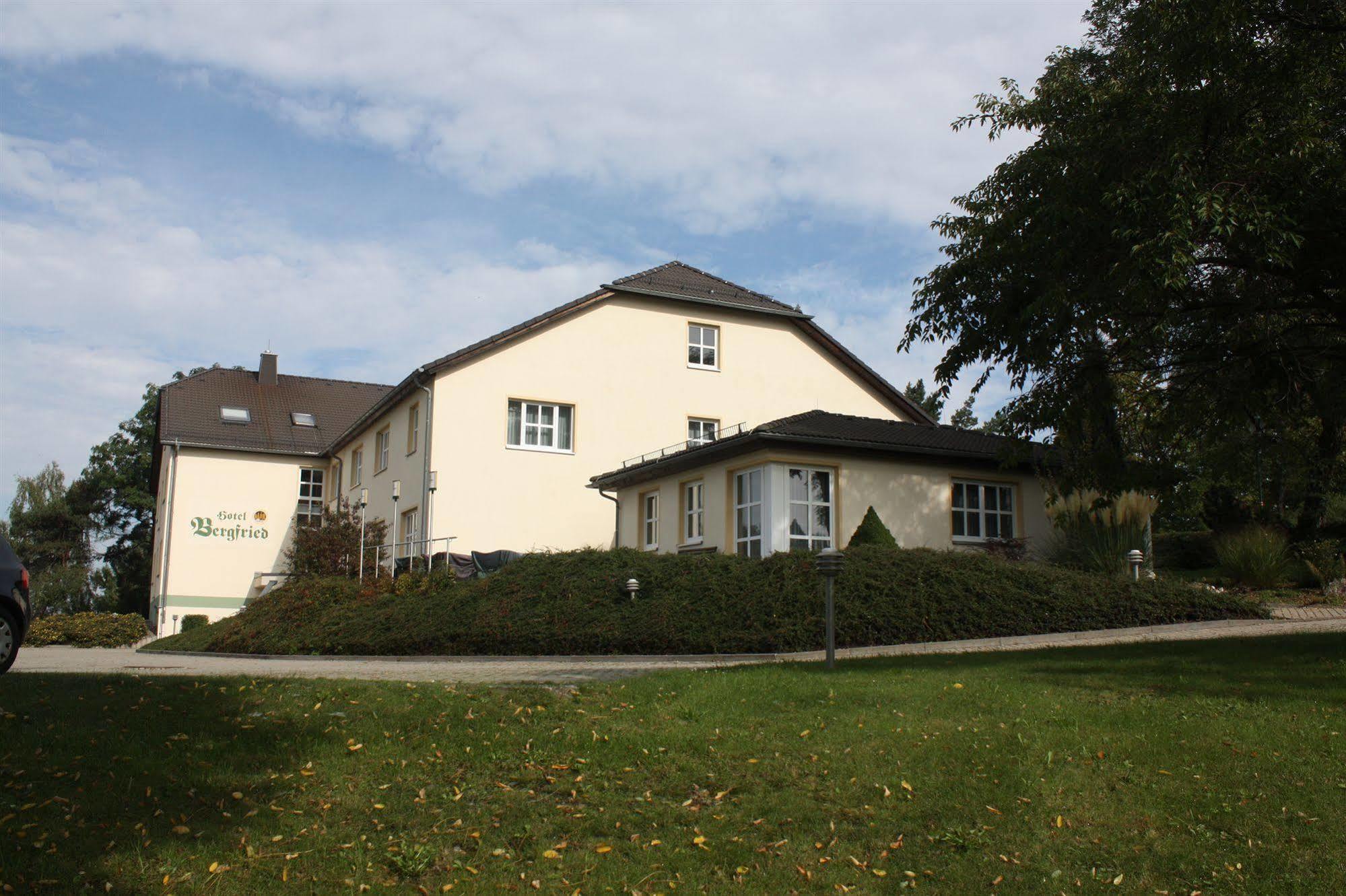 Hotel & Restaurant Bergfried Saalfeld Saale 外观 照片