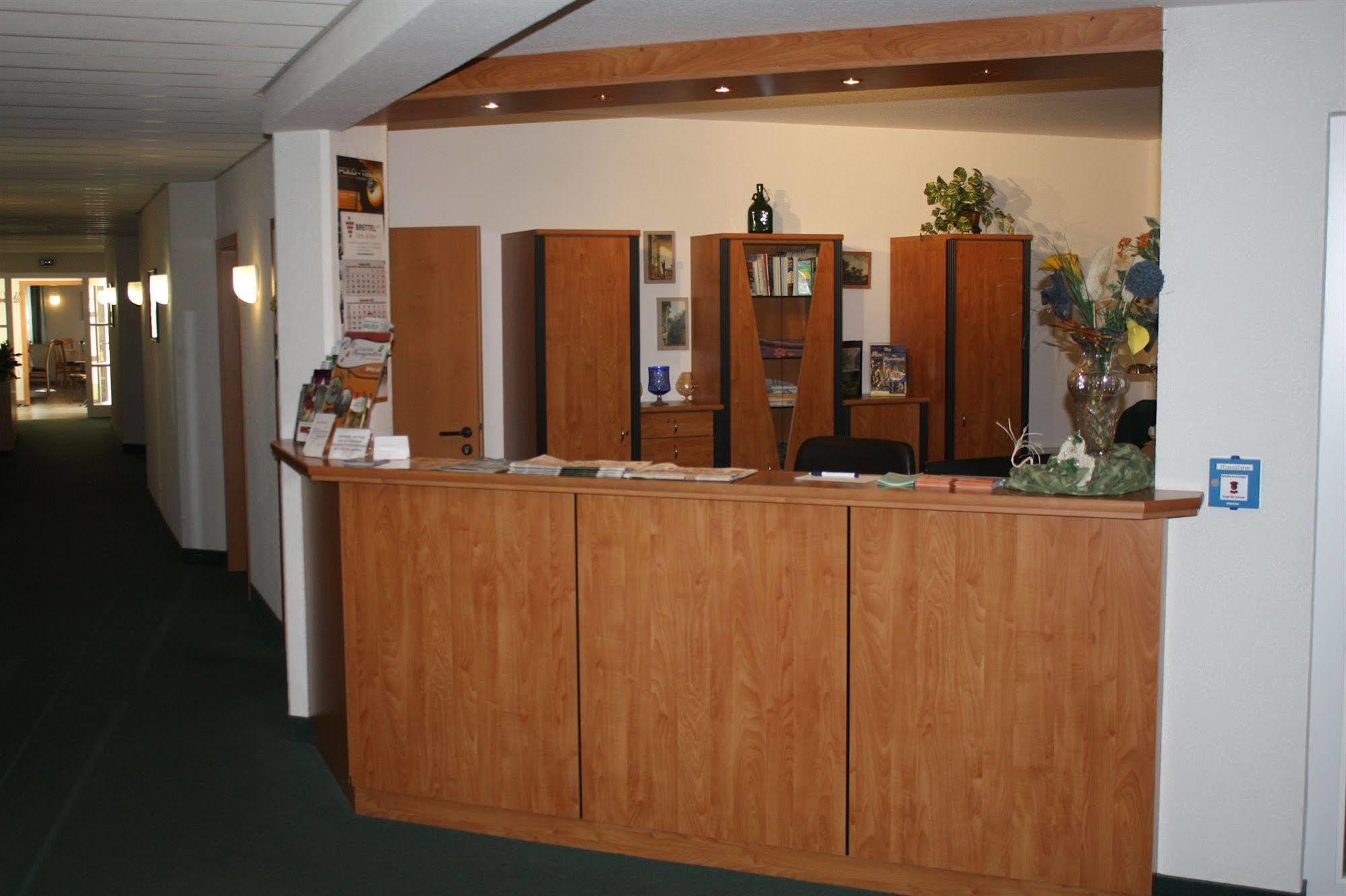 Hotel & Restaurant Bergfried Saalfeld Saale 外观 照片